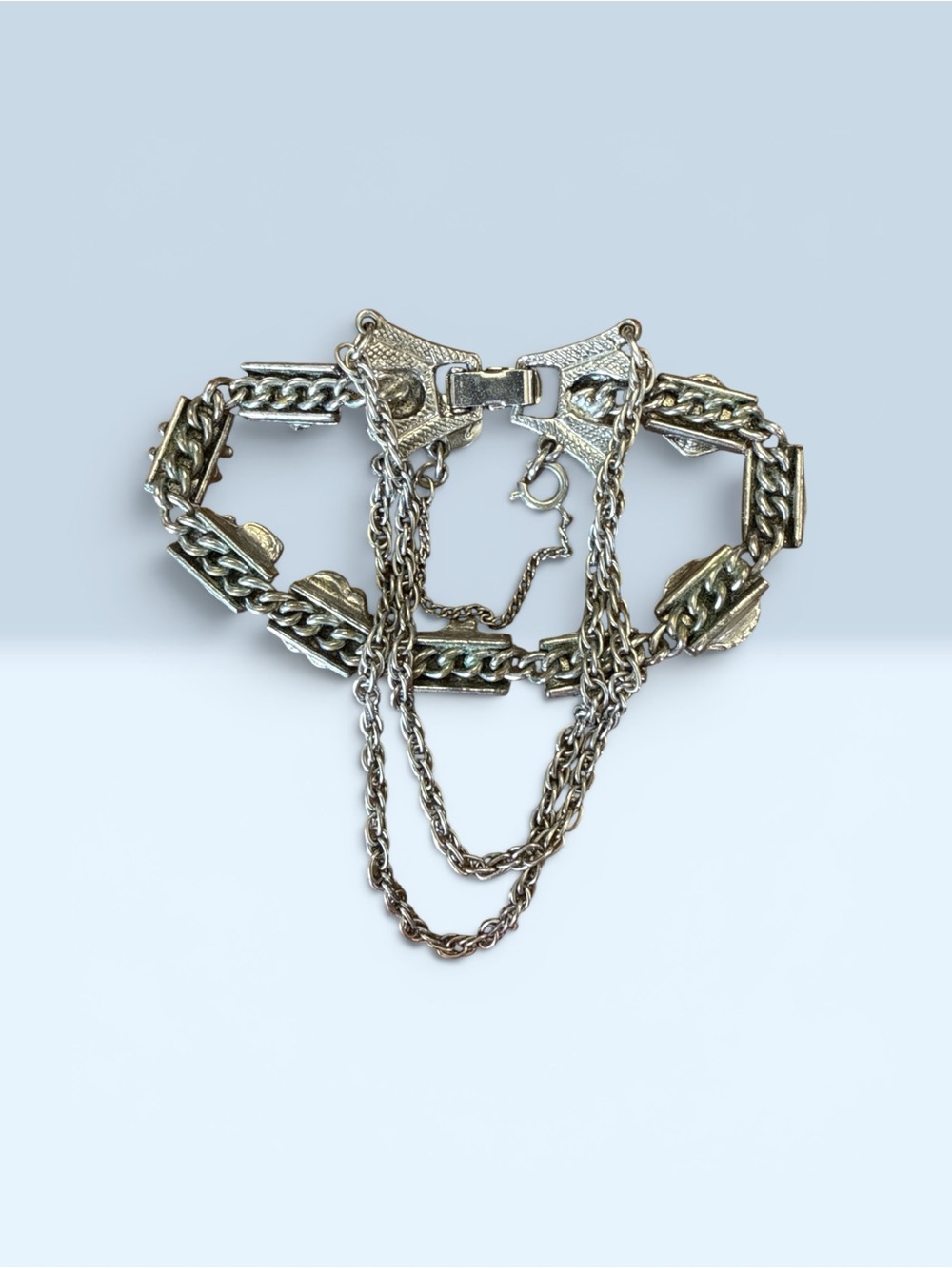 Judy Lee Vintage 1950s Silver Tone Victorian Revival Slide Charm Bracelet - Picture 7 of 7